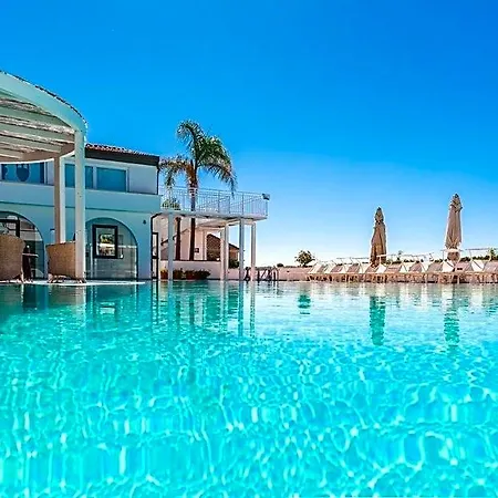 Il Tempio 4*